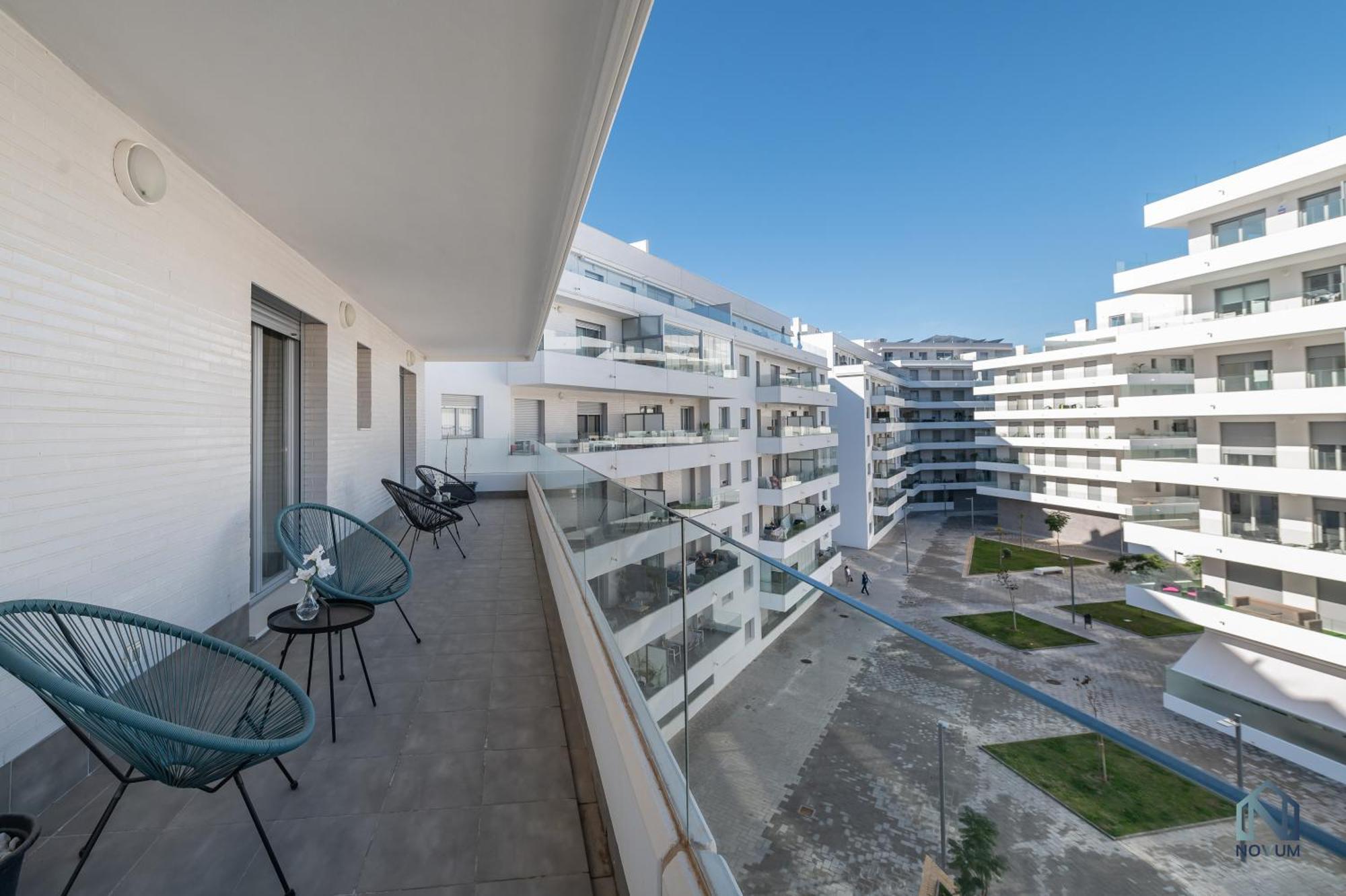 Newly Built 3 Bdrm Modern Apt W Gym, Pool, & Views Marbella Exterior photo