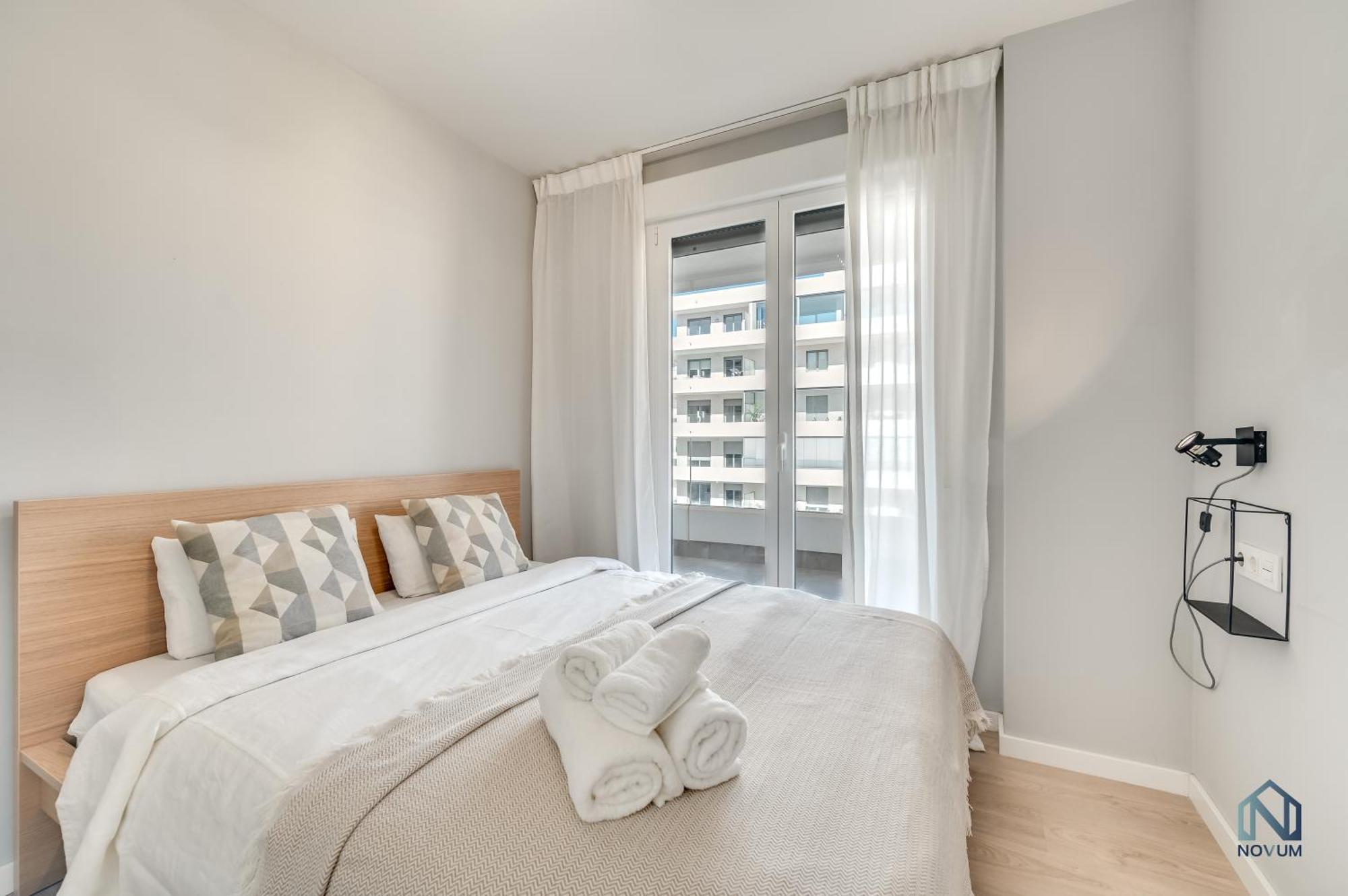 Newly Built 3 Bdrm Modern Apt W Gym, Pool, & Views Marbella Exterior photo