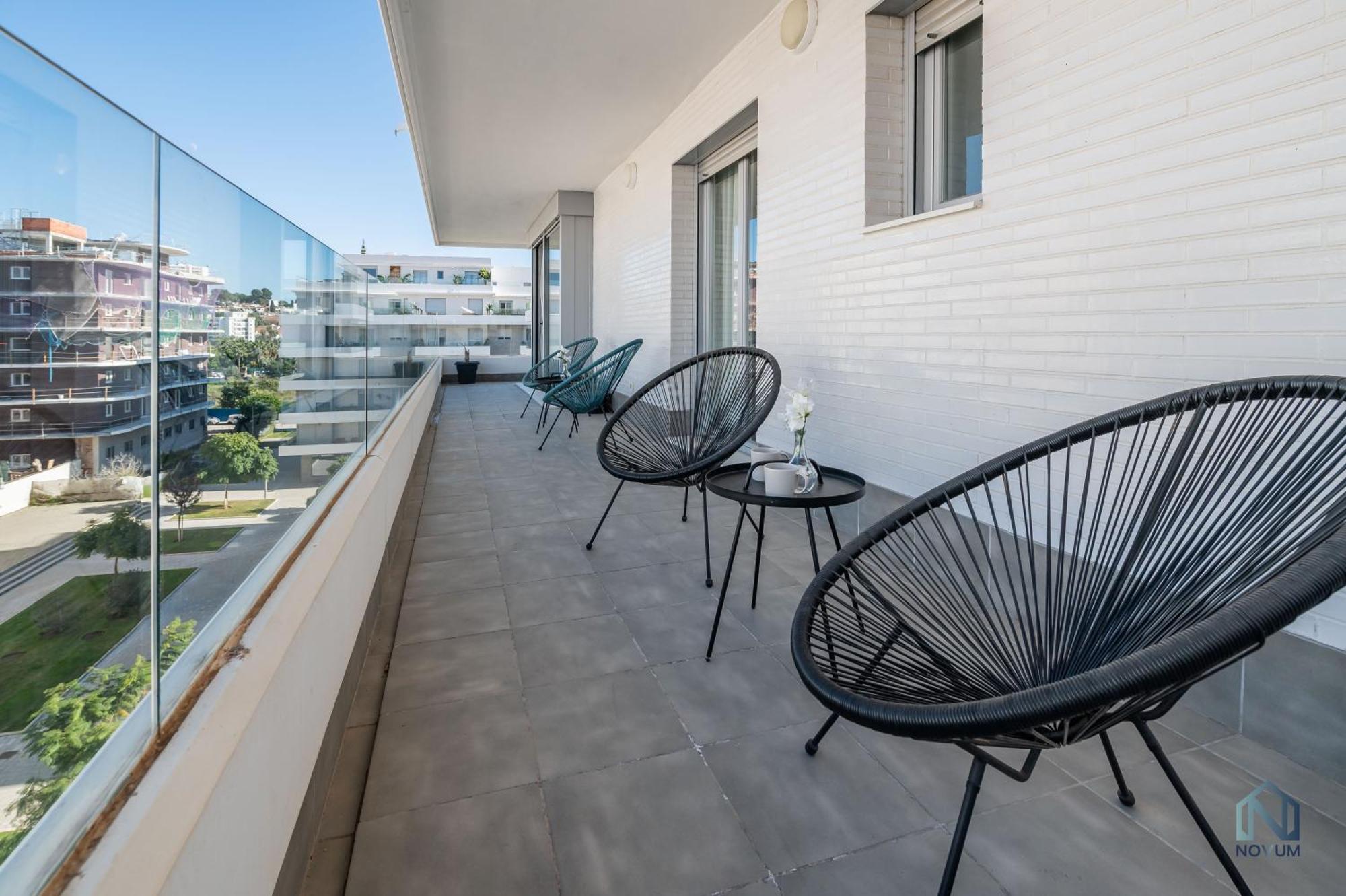 Newly Built 3 Bdrm Modern Apt W Gym, Pool, & Views Marbella Exterior photo